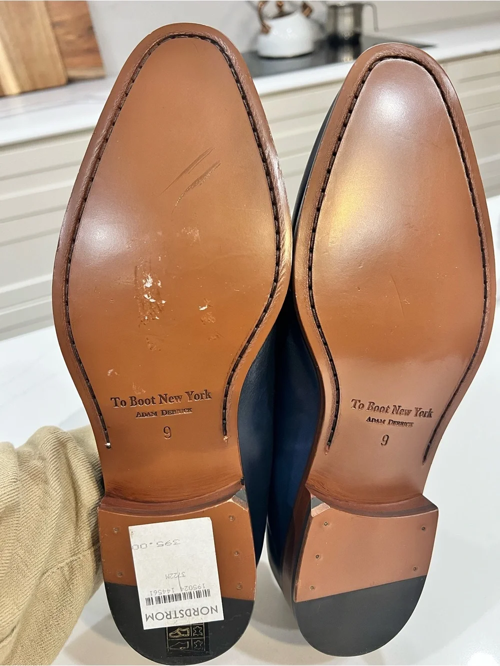 🚨PRICED TO SELL🚨 To Boot NY Navy Loafers 9